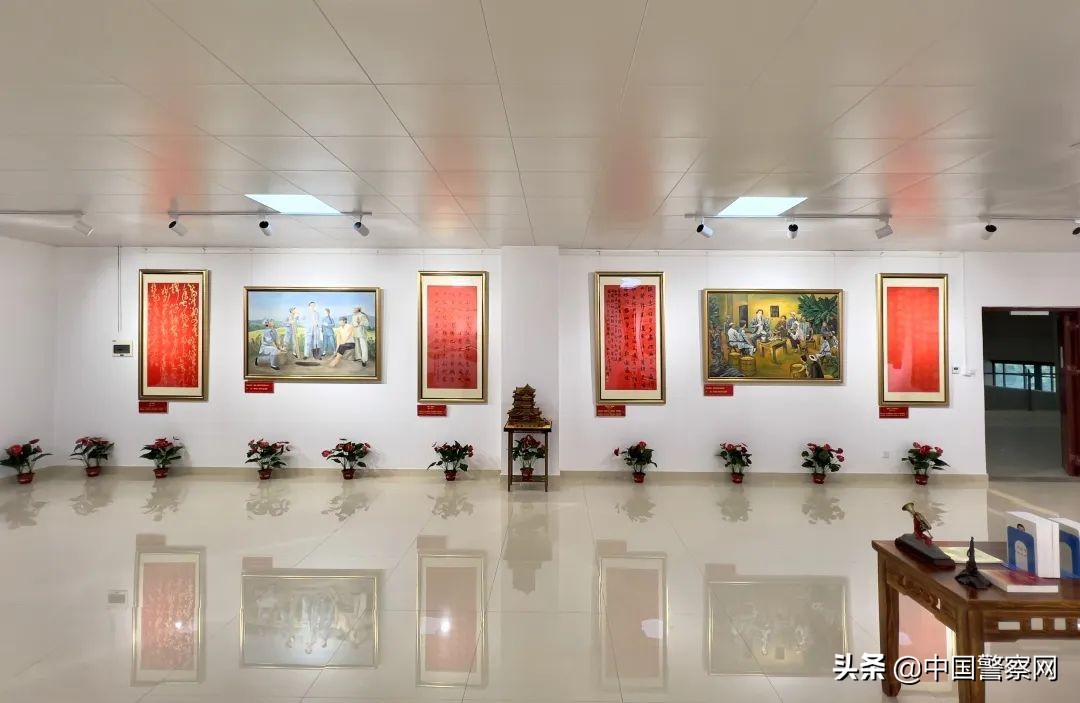 “毛*东泽**同志在江西的革命岁月——纪念井冈山革命根据地创建95周年”红色文化专题展开展