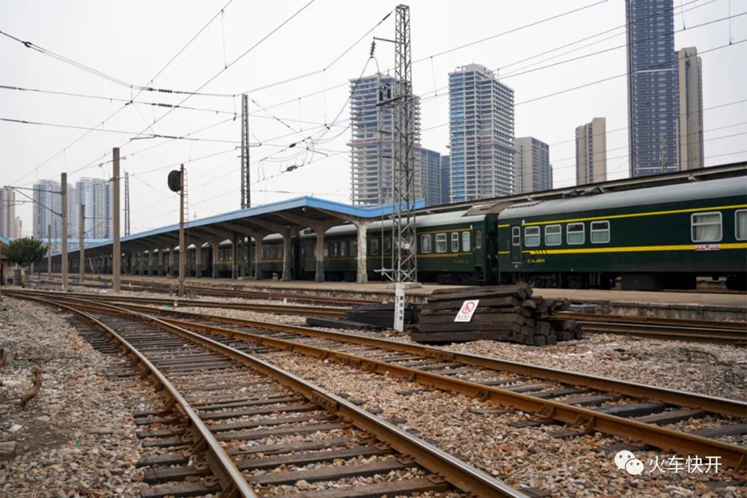 百年西站｜今天值得纪念：南京西站停止所有客运业务10周年了