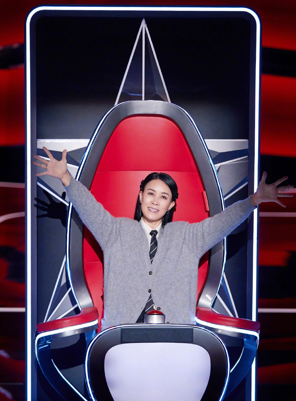 那英与高峰结过婚没有,那英与高峰的恋爱