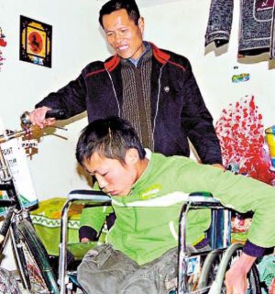 汶川地震中捐献所有积蓄的乞丐,为汶川捐款的乞丐龚忠诚现状