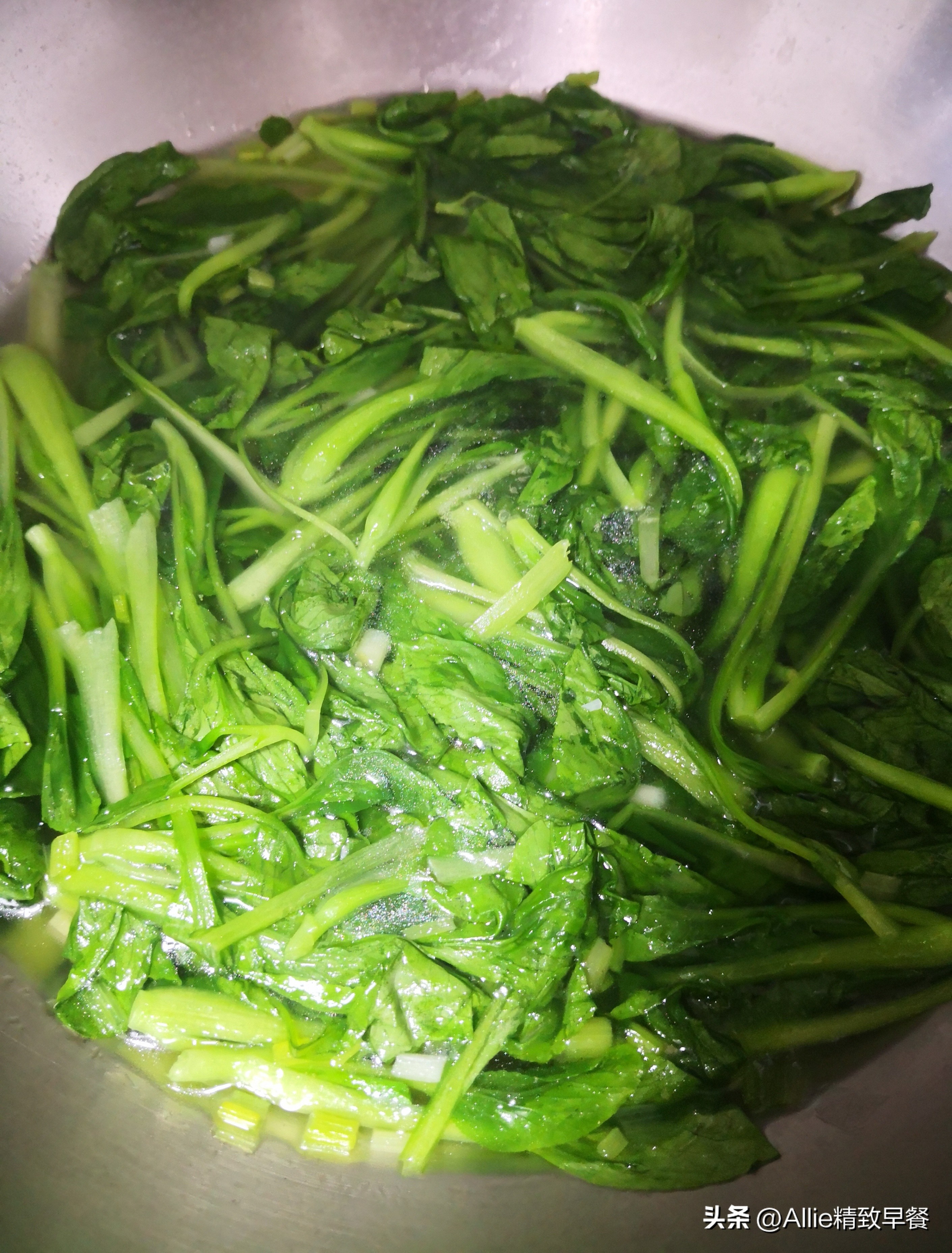 砂锅焖面老是粘锅怎么回事,豆角土豆西红柿焖面不会粘锅