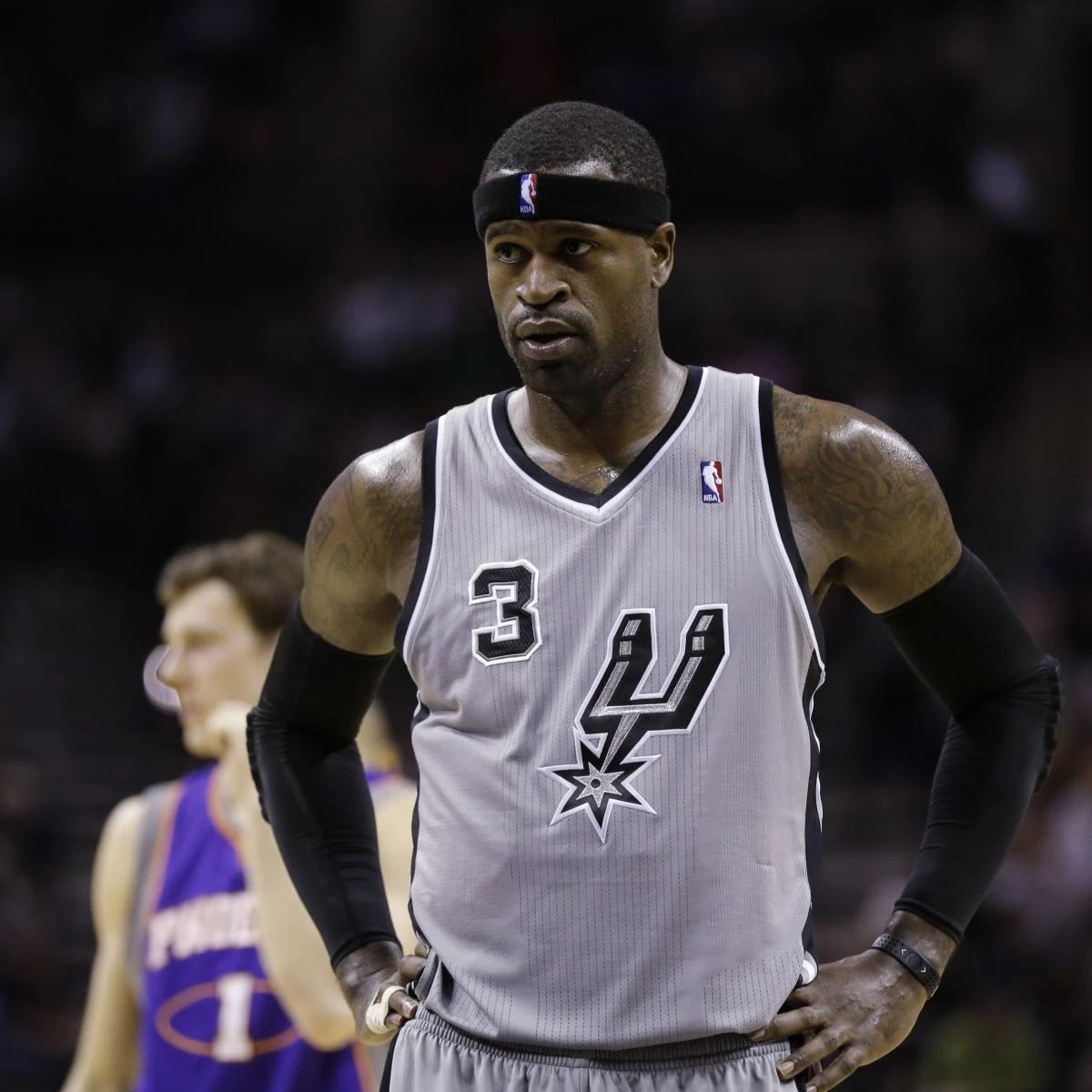 马刺队3号球员经历了几人,马刺队史最佳控卫图