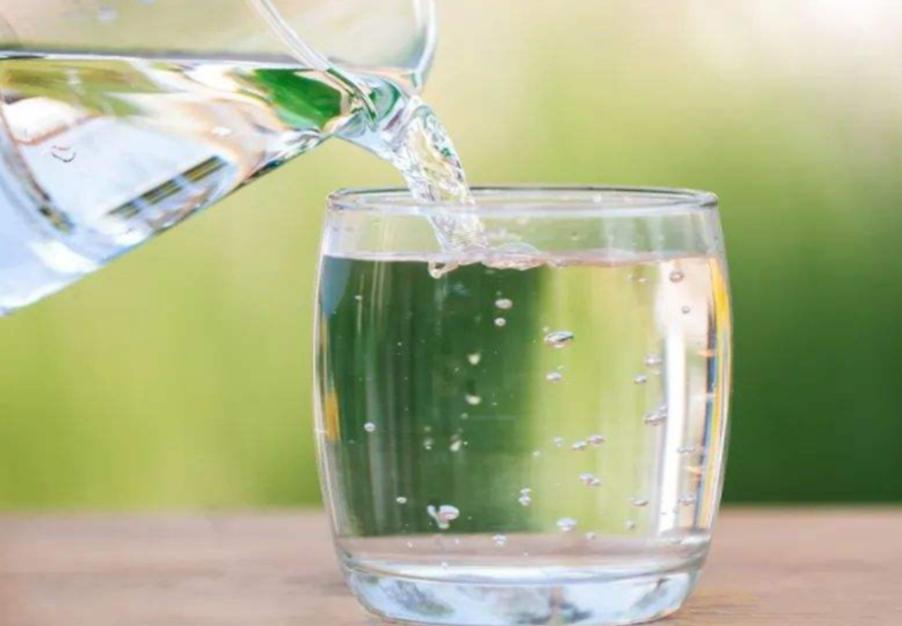 晨起第一杯水是怎么喝,晨起第一杯水到底怎么喝