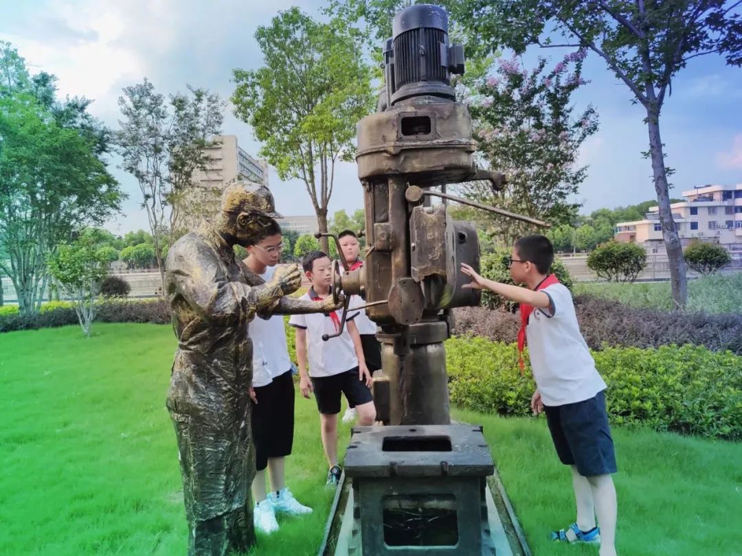 看家乡发展，老少同游古运河——常州市戚墅堰实验小学