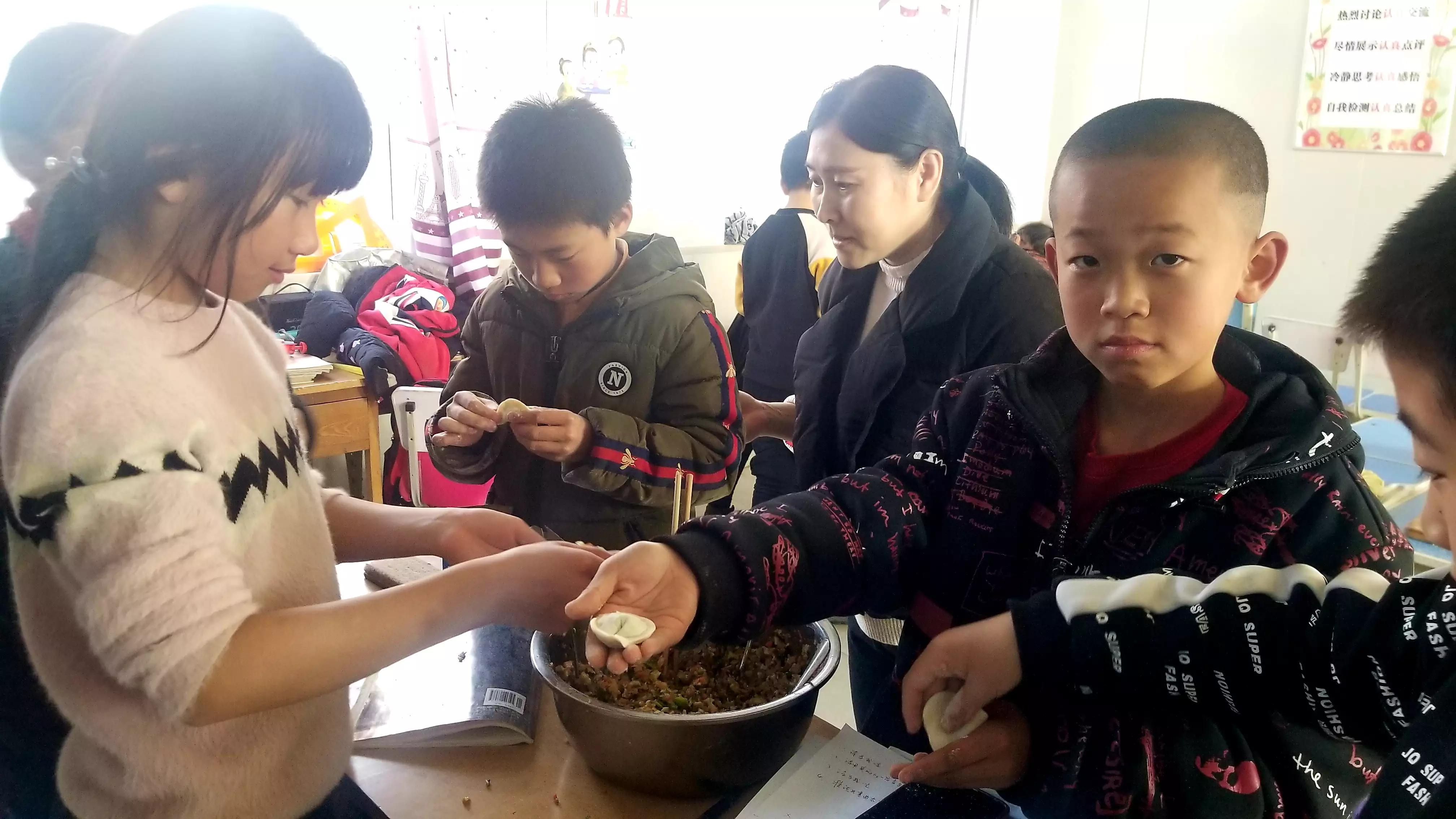 学校开展冬至活动信息简报,冬至活动家长参加