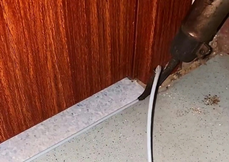 pvc塑胶地板施工费用多少钱一平米,冬季pvc塑胶地板施工不能用火烤