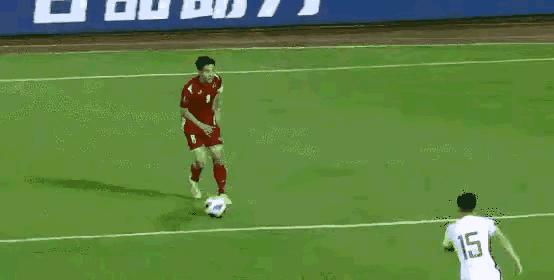 逆转韩国女足夺冠,逆转夺冠祝贺女足