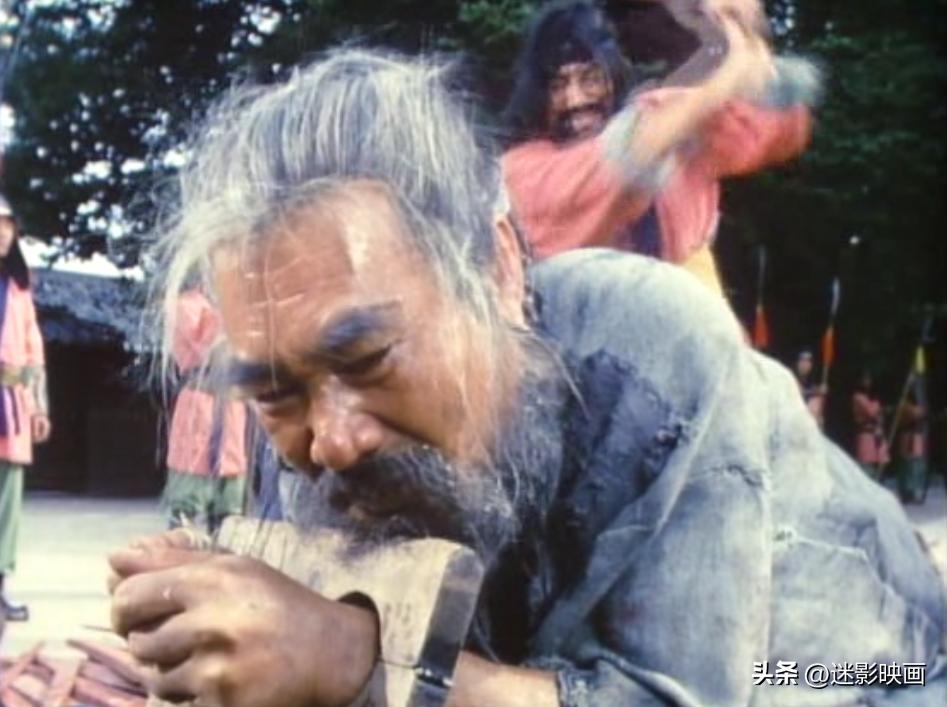 朝鲜硬核怪兽片：导演遭绑架，国家元首监制，故宫取景的另类神作