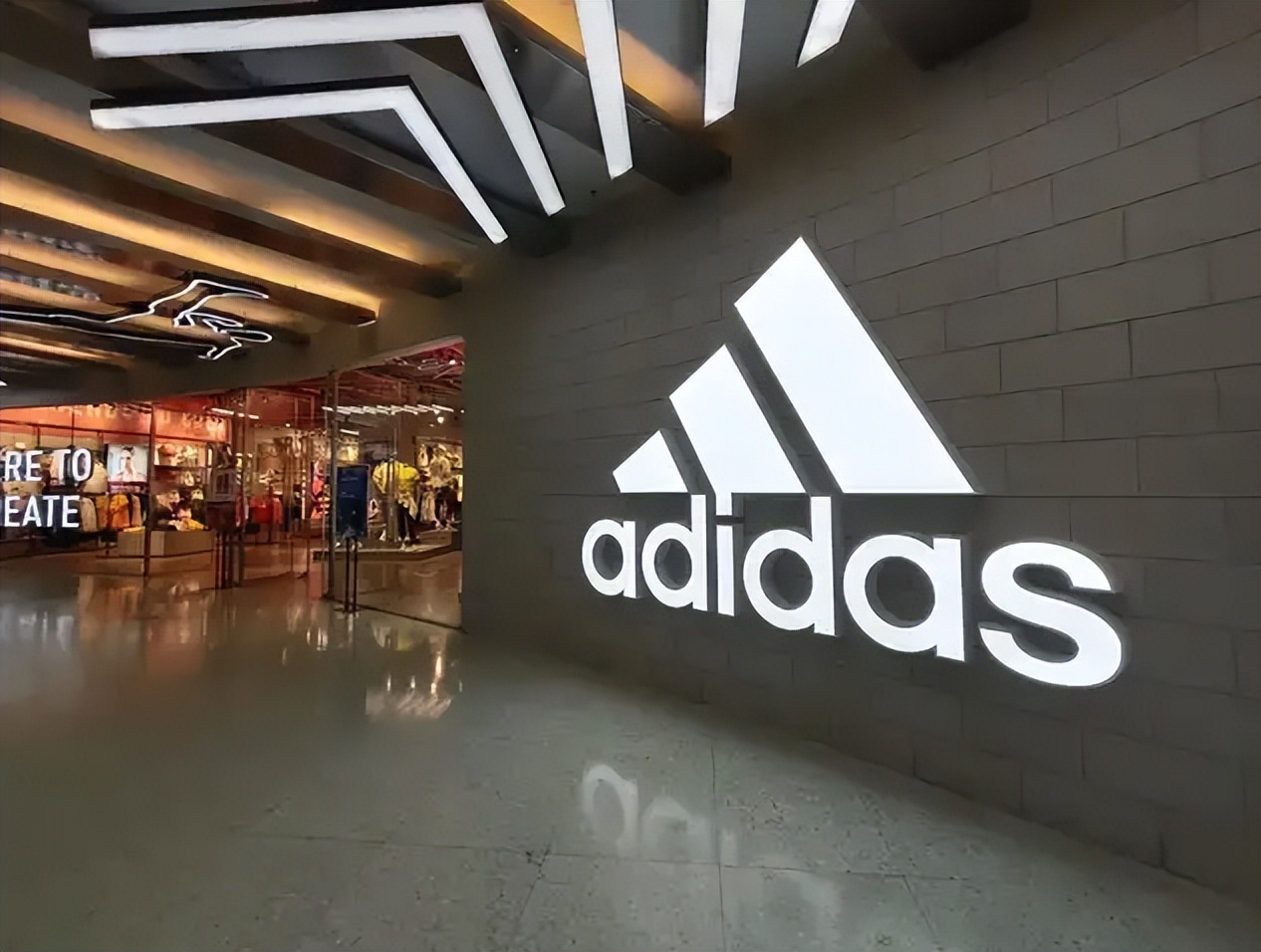 晋江最大的鞋城在哪里,晋江最大鞋城