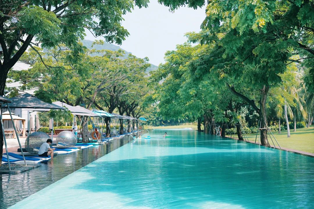 三亚打卡必住酒店之一,三亚十大必住酒店推荐排名最新