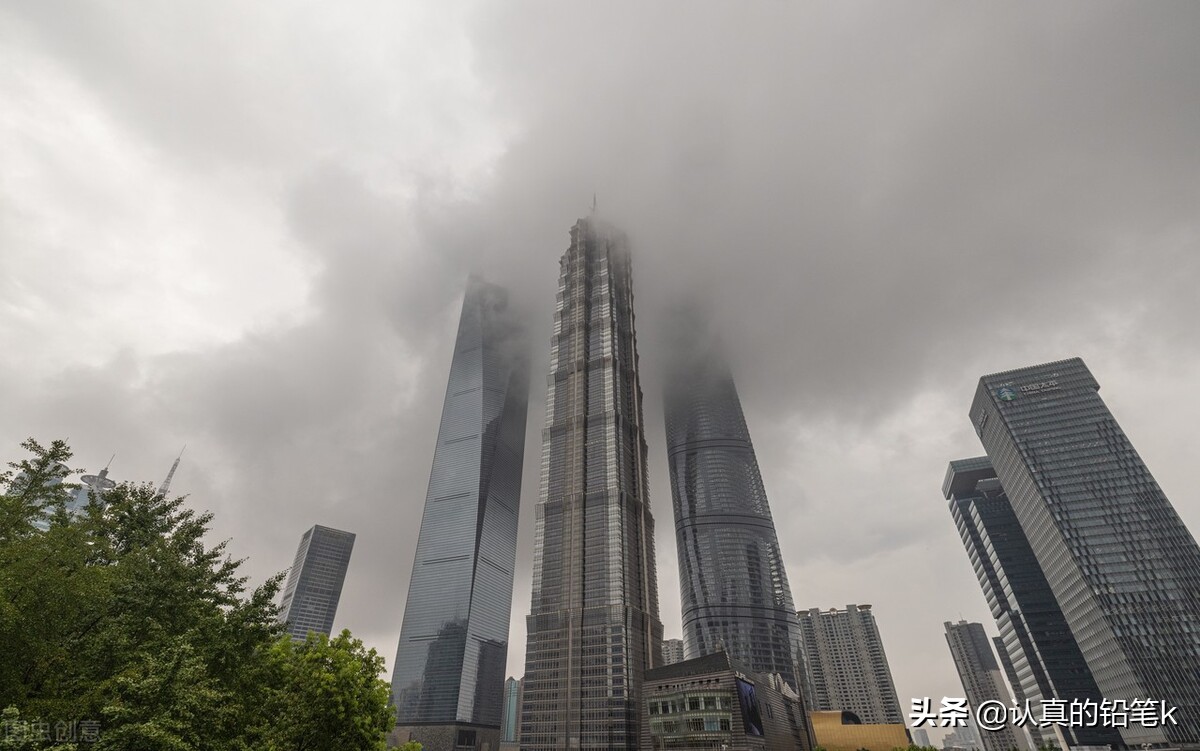 在陆家嘴工作是怎样一种体验 (上海陆家嘴工作推荐)