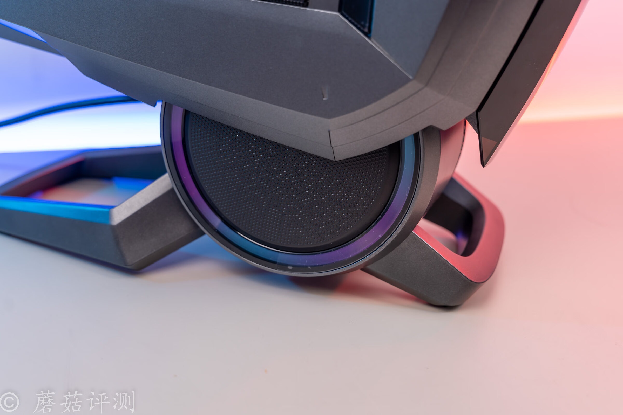 微星宙斯盾ti511代测评,微星宙斯盾ti5散热怎么样