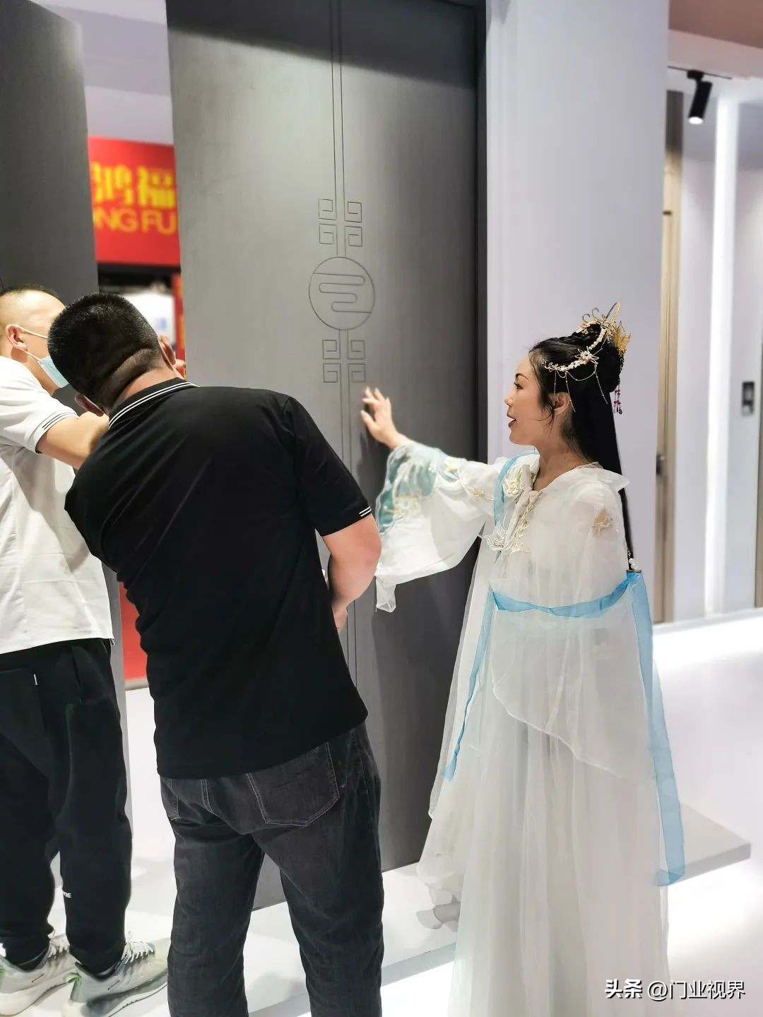 永康门业十大名牌木门,乐致木门网红