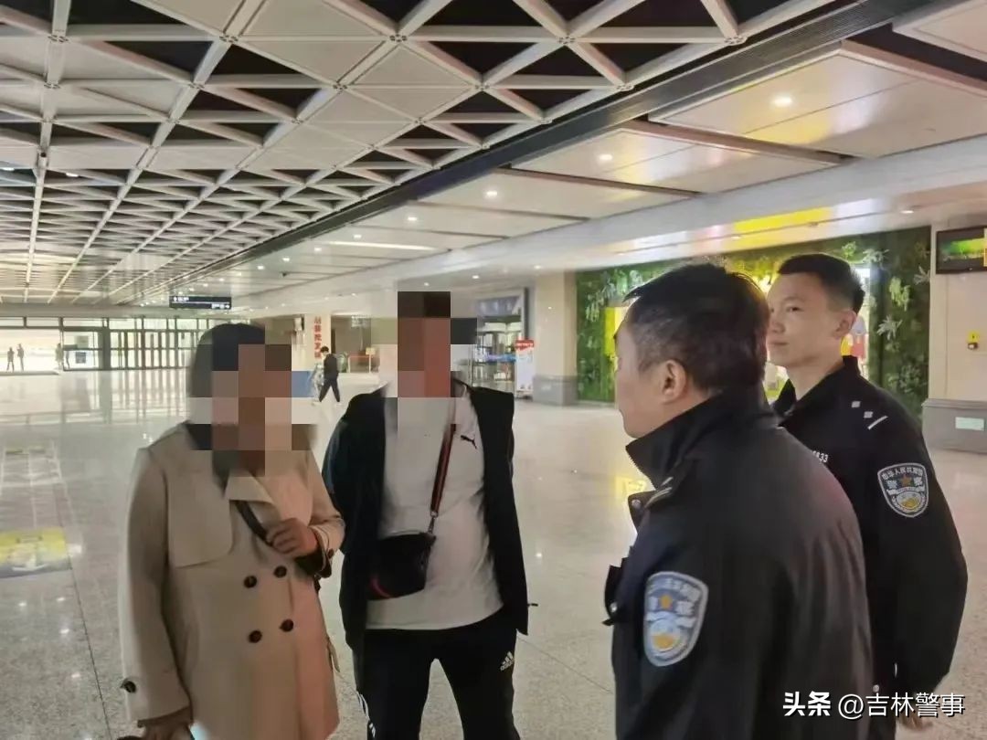 走失10年的老人回家,老人走失流浪20年