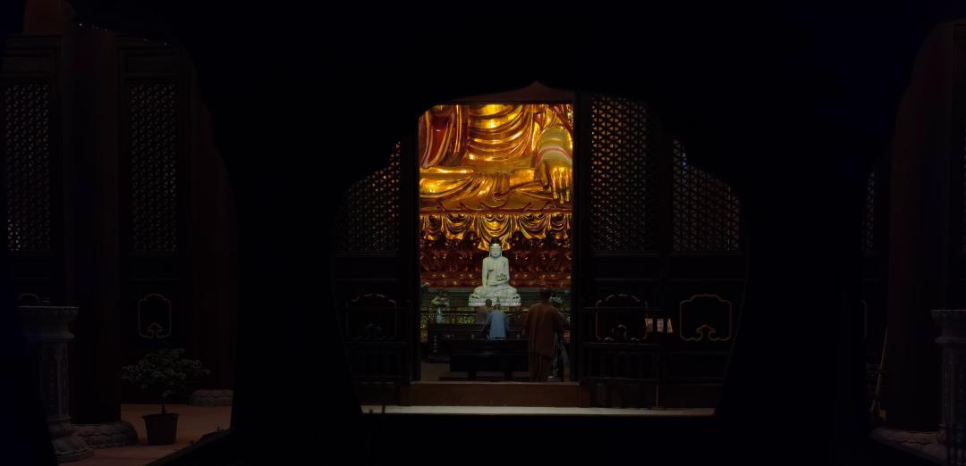 他用古法造400平方米房子,他用古法造400私宅