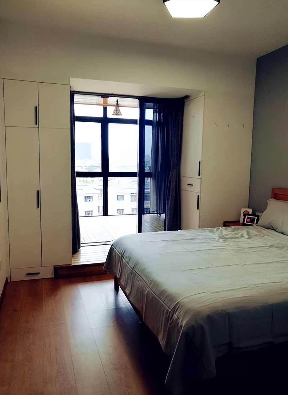 客厅阳台拆窗改造,客厅阳台改造窗户