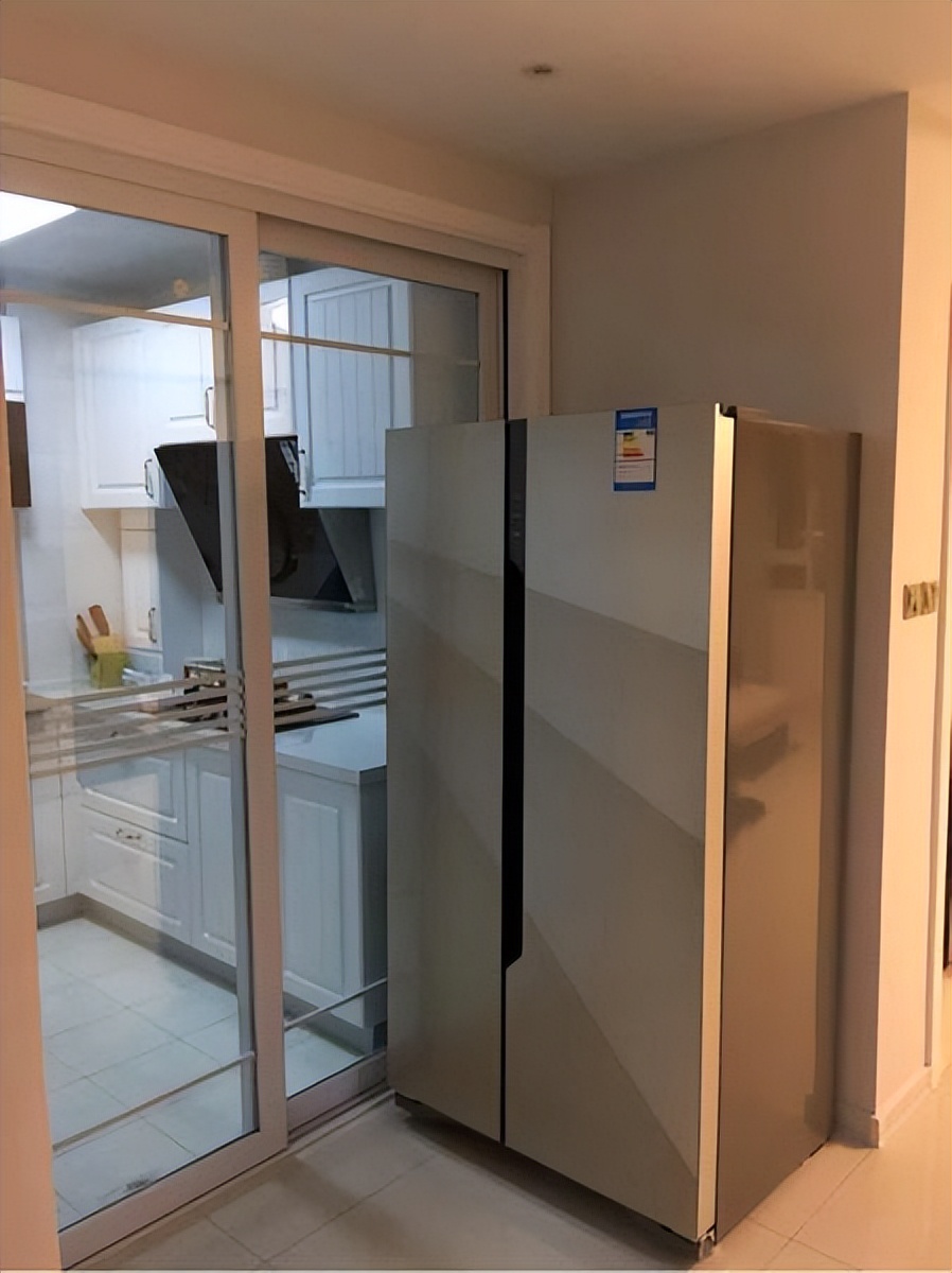 双开门冰箱的优缺点,双开门冰箱与四开门冰箱的优缺点