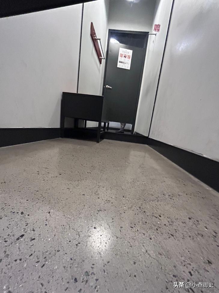 上海耐克Nike男员工*拍偷**女顾客换衣服，当事人发文要求给说法