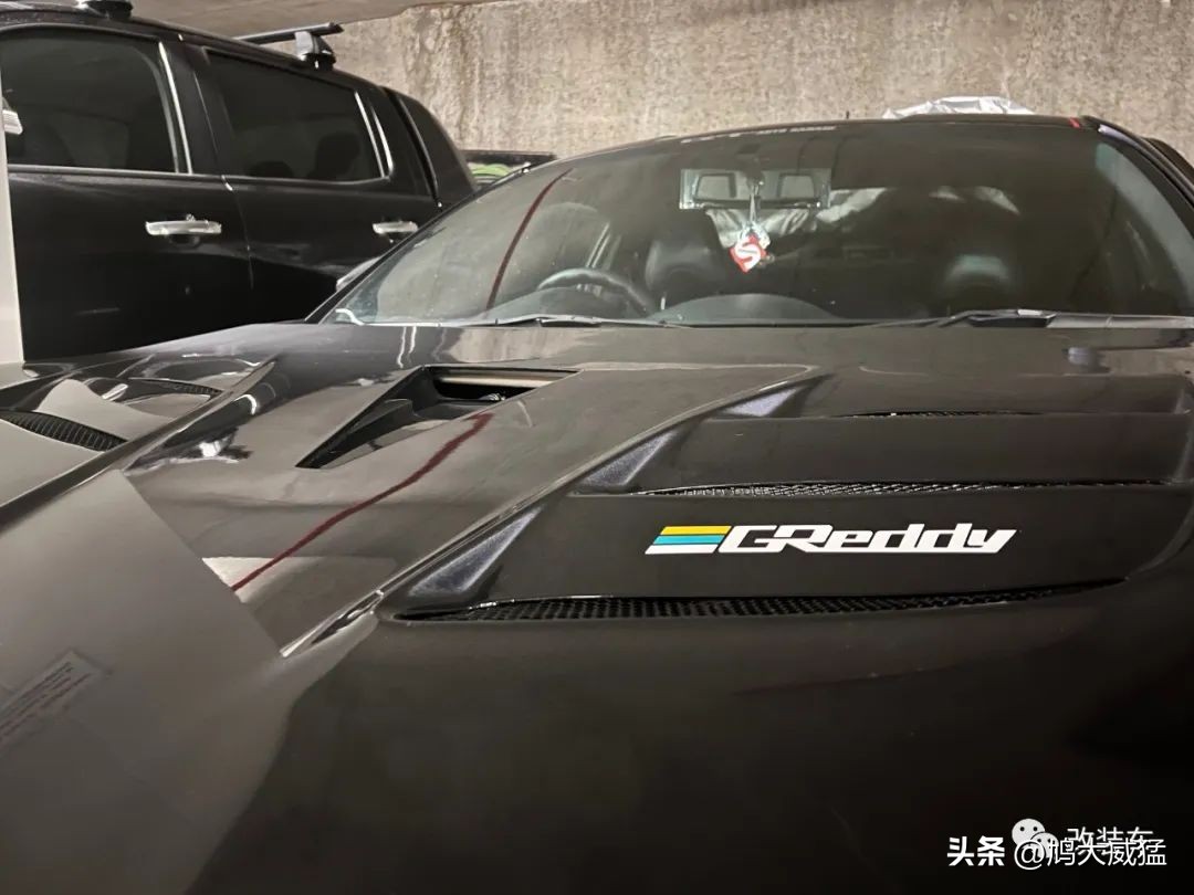 赛车模拟器卡丁车,赛车模拟器和卡丁车