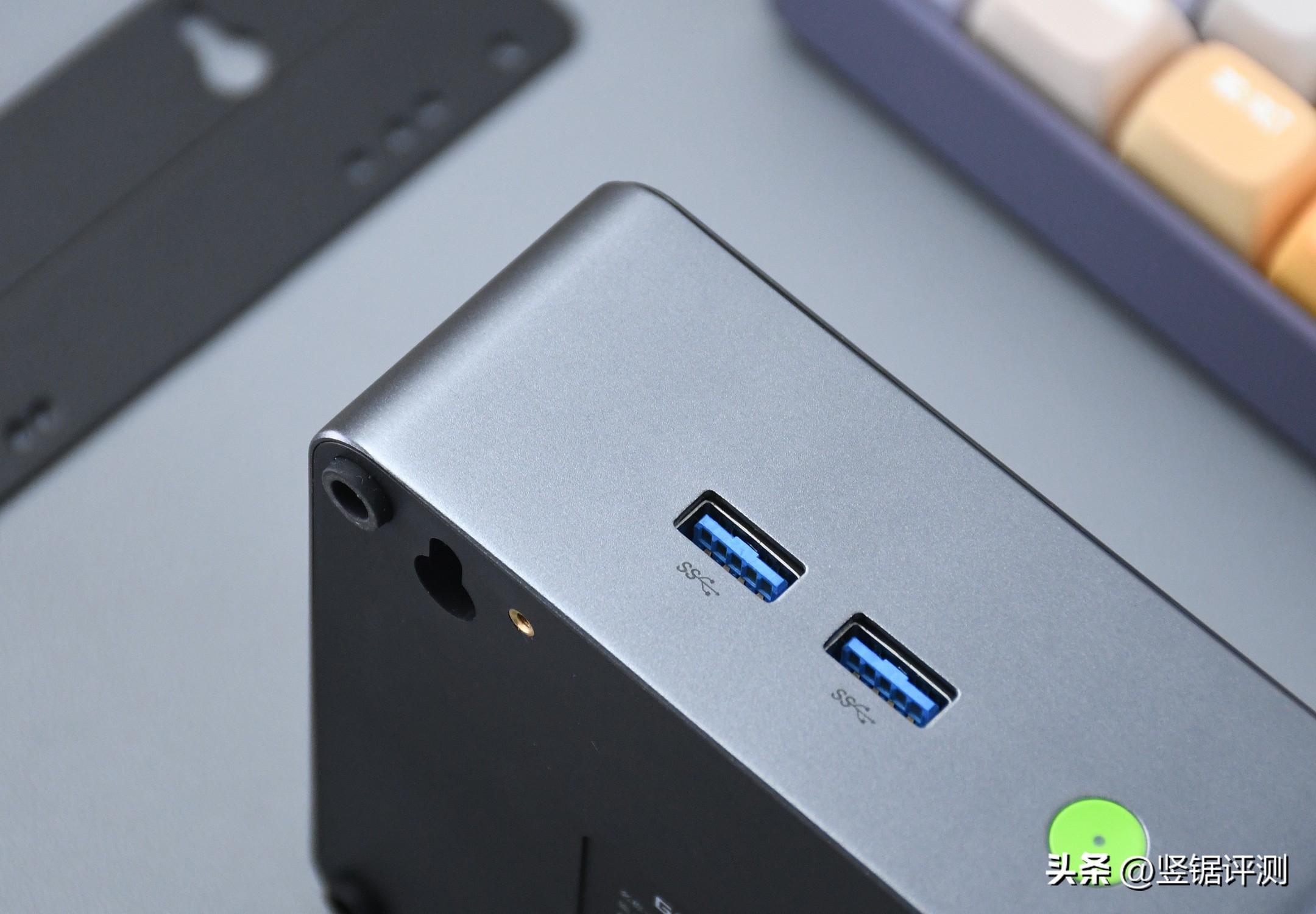 极魔客m2迷你主机,极摩客k6和m2哪个玩游戏比较好