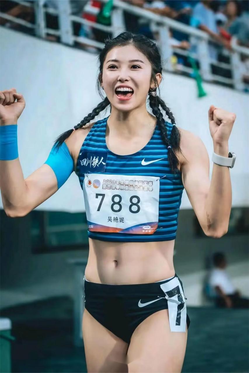 刘亦菲颜值央视,刘亦菲颜值登上热搜