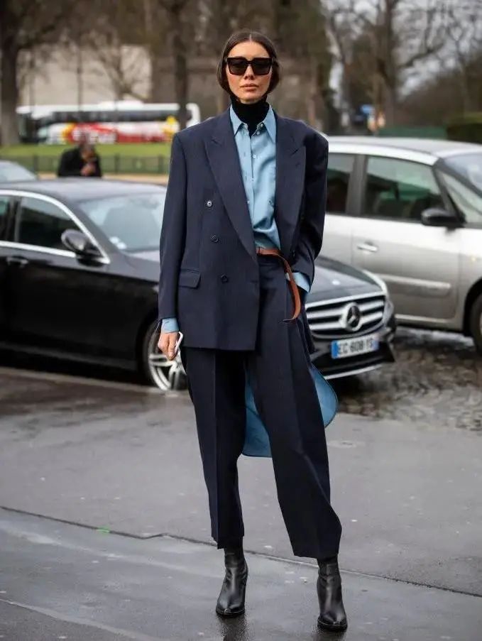 毛衣衬衫叠穿搭配什么裤子,冬天衬衫如何搭配毛衣