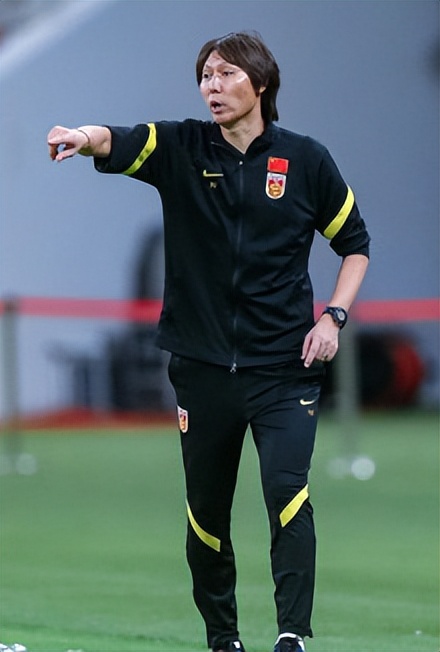 中国足球十大悲惨球员,足球十大悲惨人物