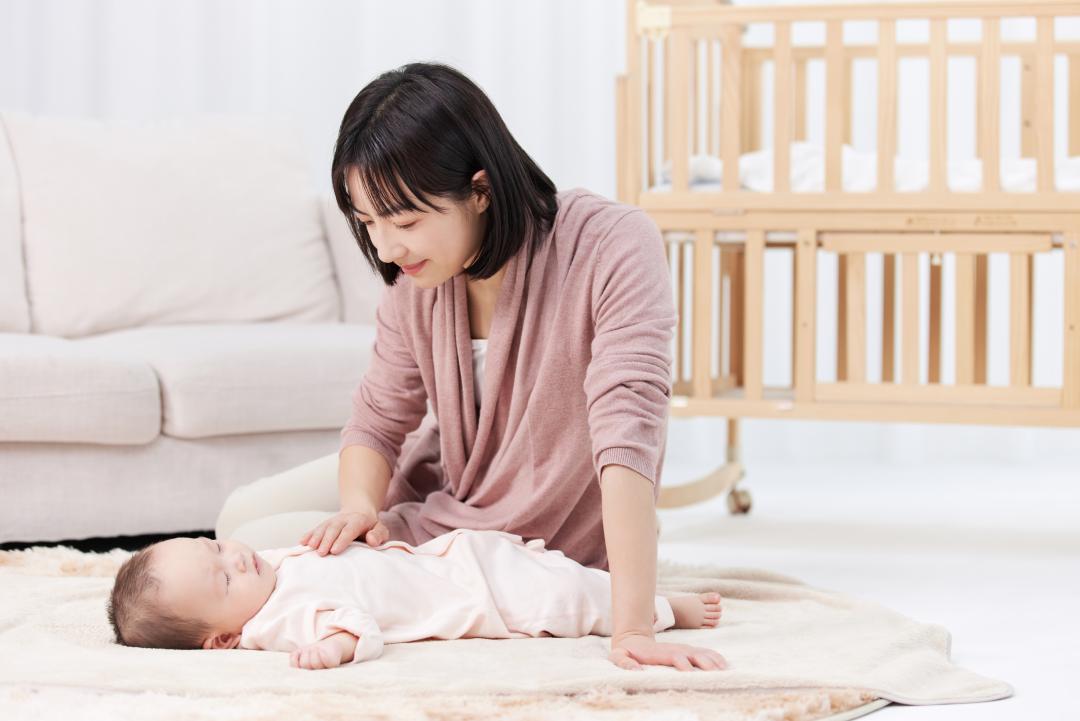 小孩天天11点睡觉影响发育吗,娃晚上还不睡觉