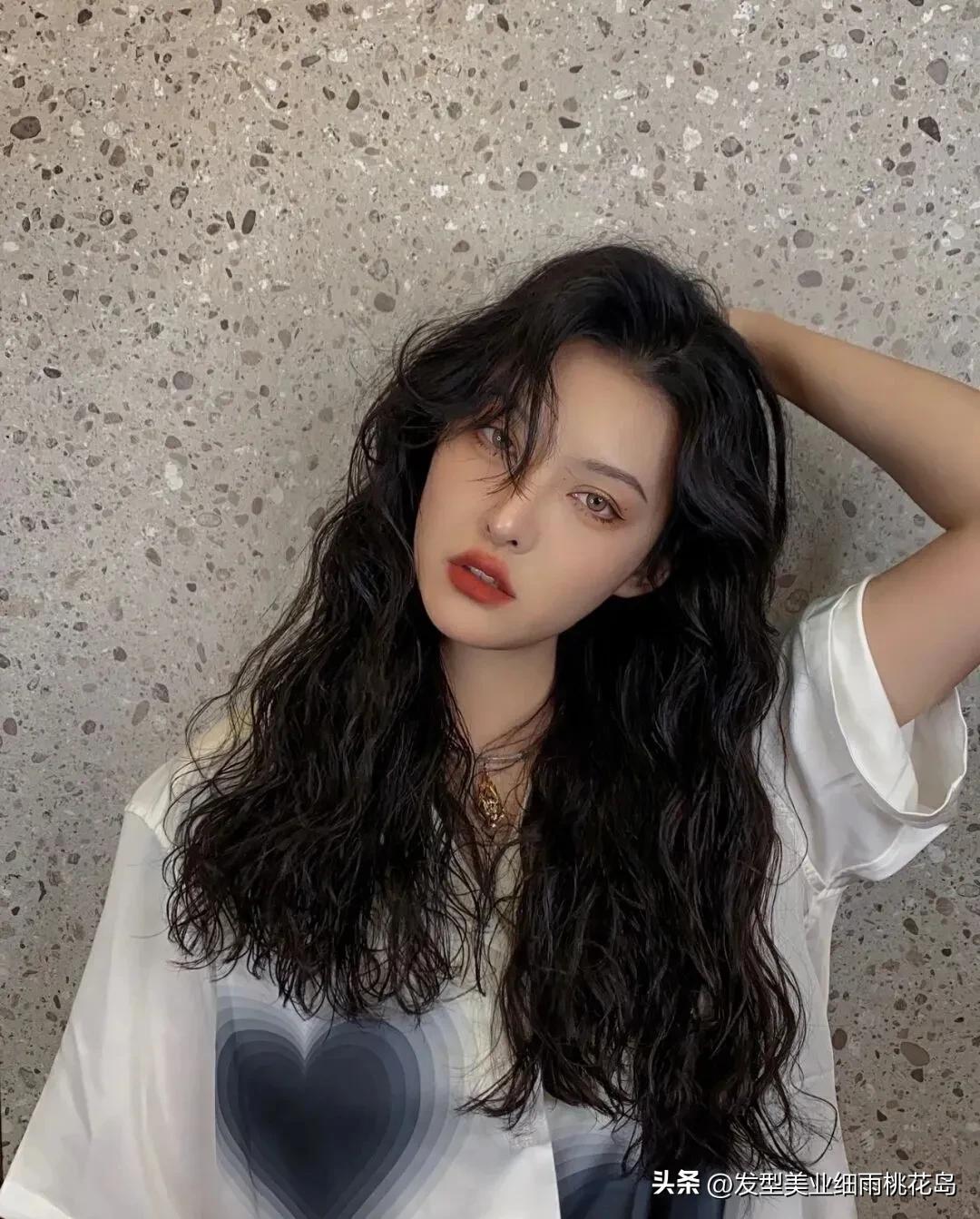 满头的法式卷怎么烫,法式卷烫发长发