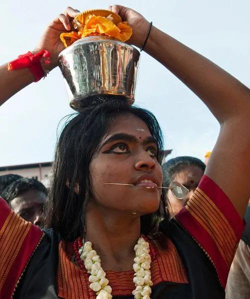 印度大宝森节的来历,印度教十大传统节日