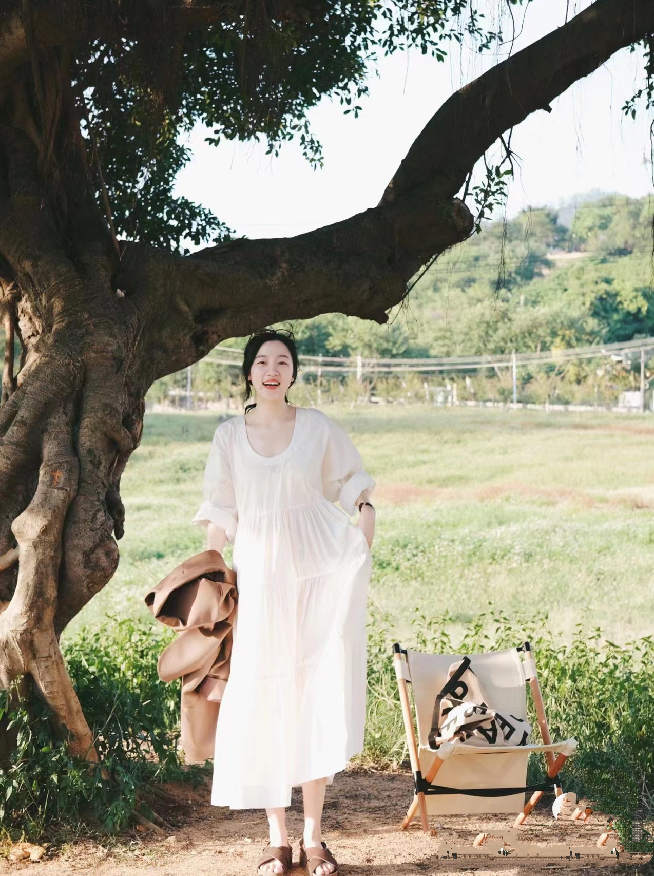 半身西装长裙夏季怎么搭配,垂感西装长裙怎么搭配好看