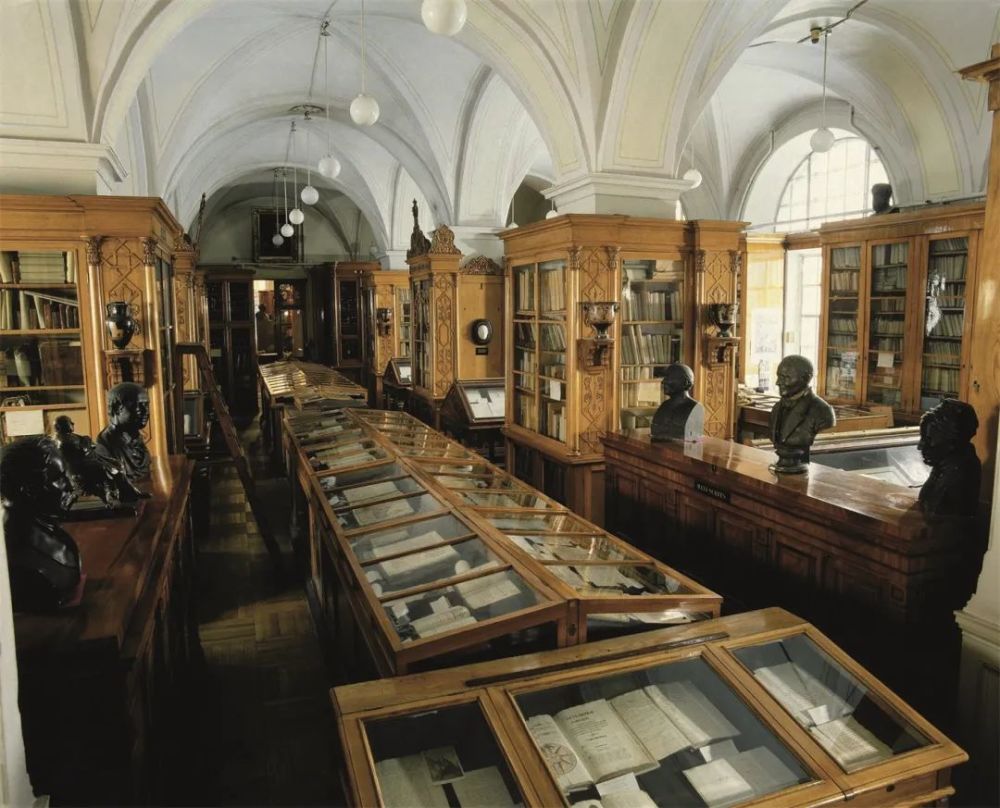 17-18世纪英国四种教育,试论英国高等教育总结