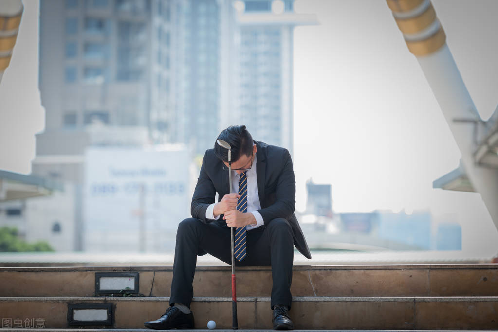 我问荷花借一叶随着涟漪来你身边我不惊动你妹妹你是夜空的星静谧