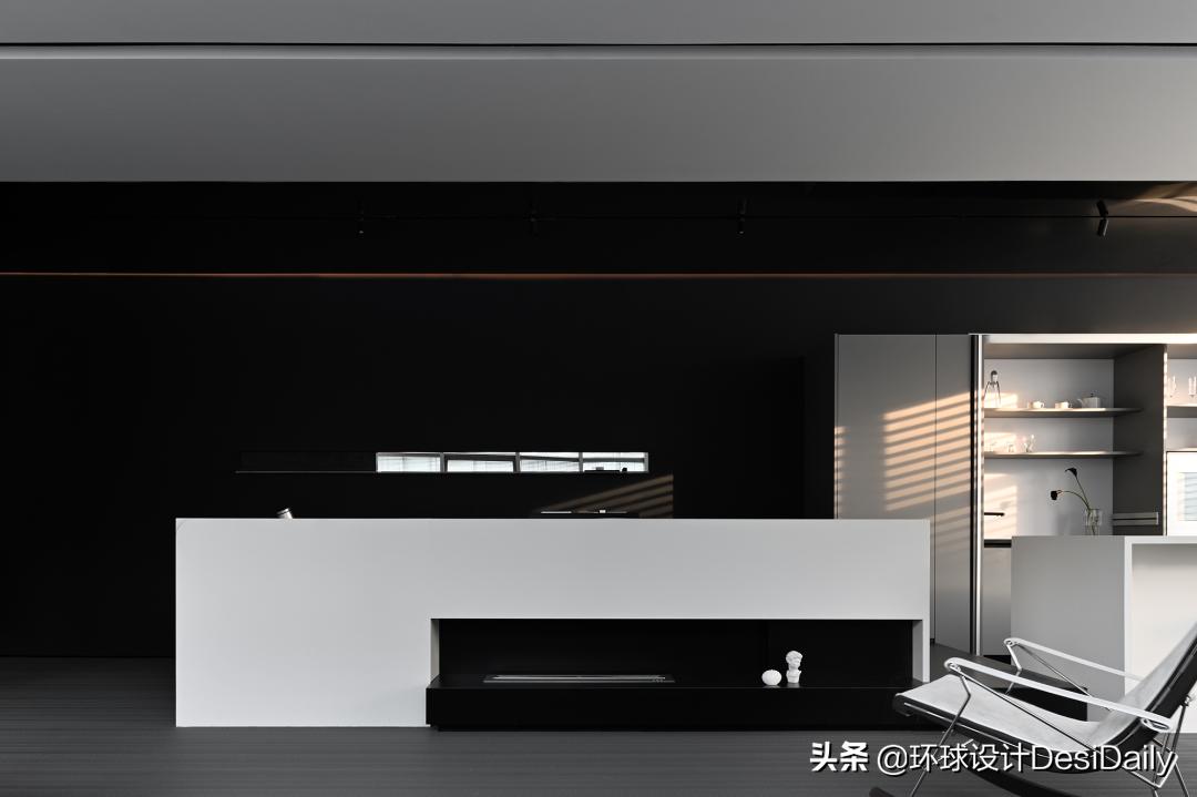 鍙ゆ湪瀛愭湀,鍙ゆ湪瀛愭湀浣滃搧