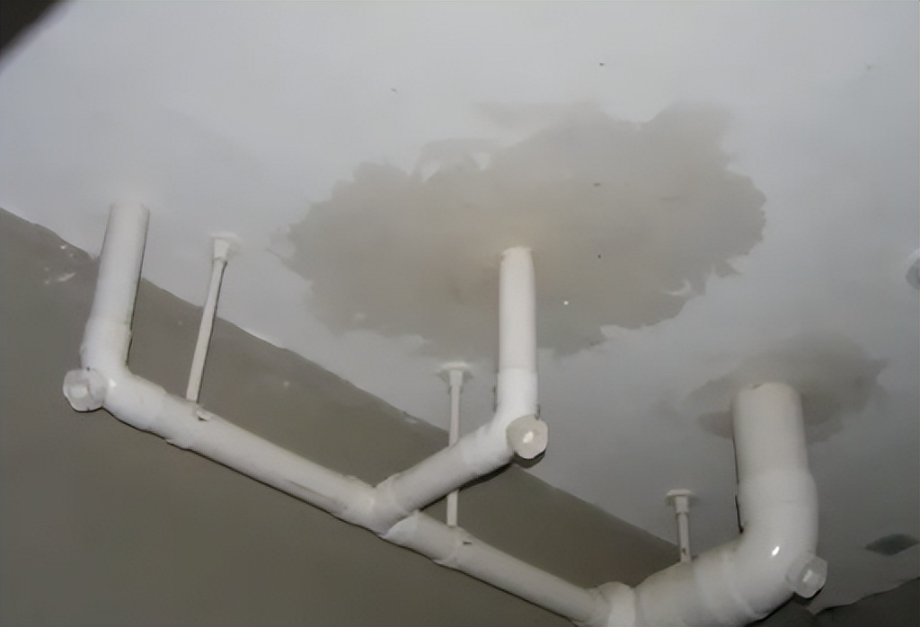 楼下装修说我家卫生间漏水怎么办,租的房子卫生间漏水到楼下怎么办