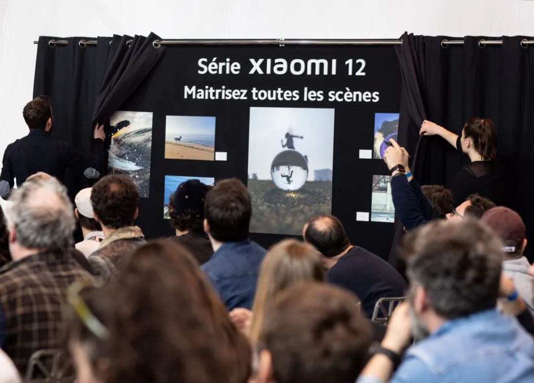 震撼世界的发布会,感受当年震撼世界的发布会