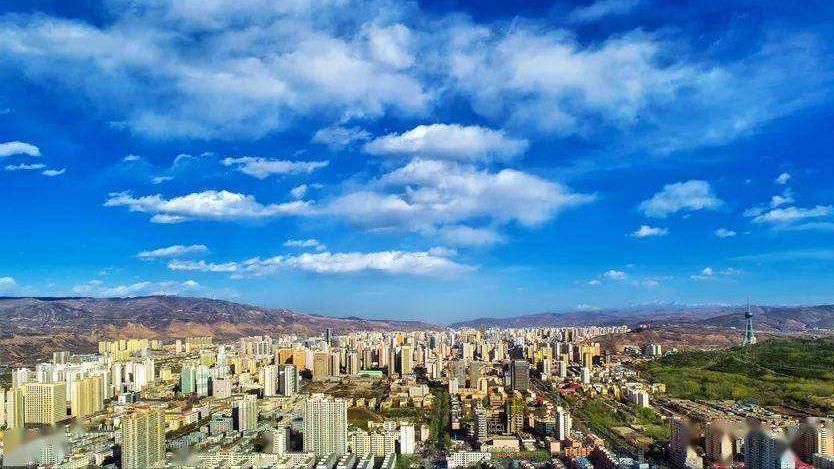 西北一座不起眼的县城,西北的一座小城镇