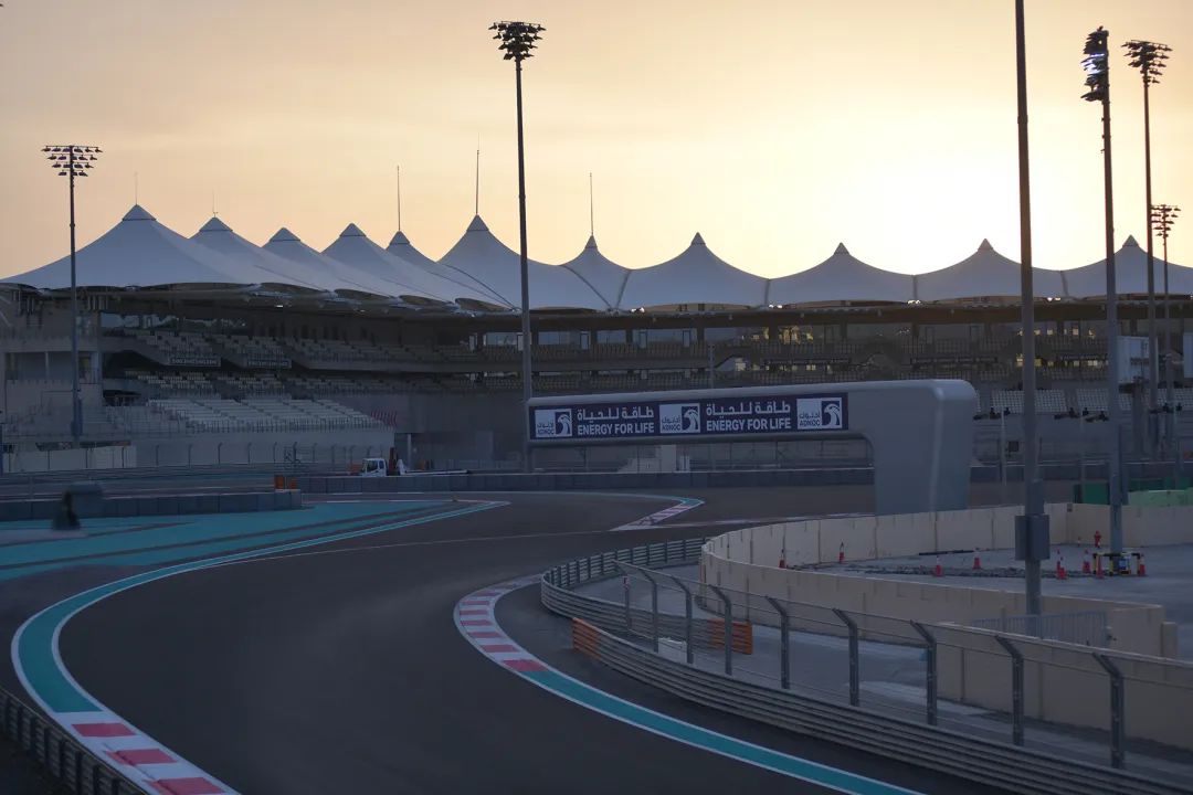 V世界｜夏天，在阿布扎比的11个“极致”体验