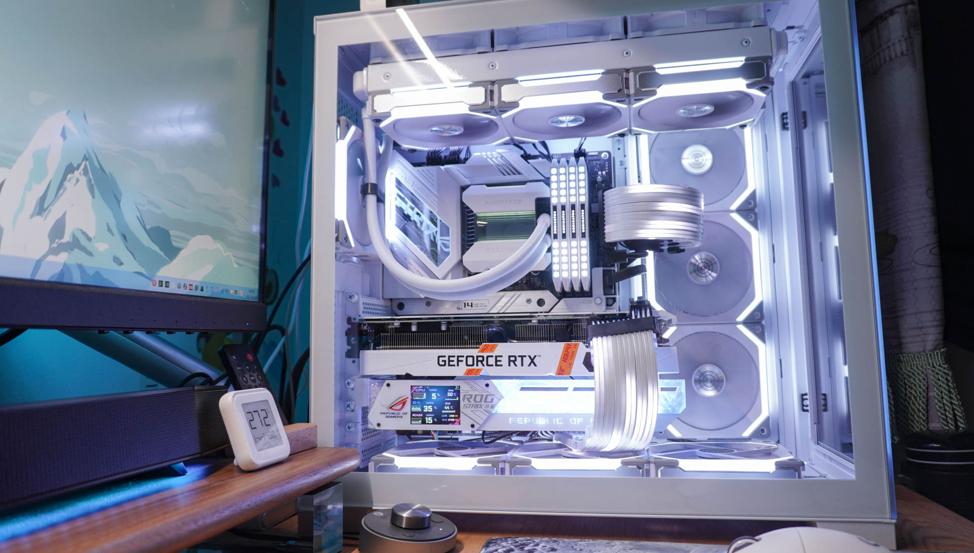 白色主题硬件及桌搭分享