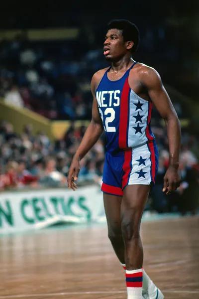 nba篮网队球衣演变史,欧文布鲁克林篮网球衣经典款