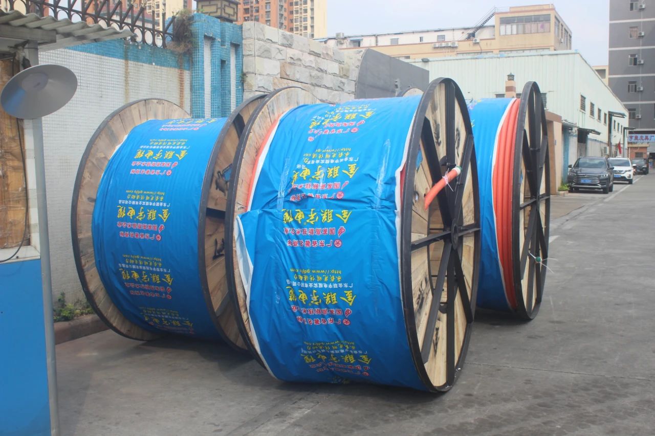 电线的寿命与用电量大小有关吗,安全用电关于电线的小知识来咯