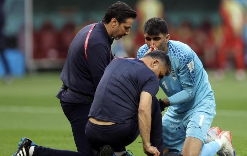 世界杯伊朗门将受伤,世界杯重伤