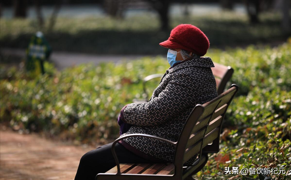 外婆“阳了”，没吃药4天就好了，分享5个小妙招，网友：太实用了