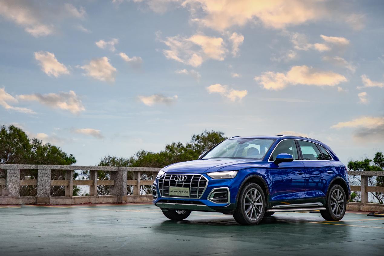 新势力冲击豪华品牌，燃油车还能买吗？奥迪Q5L表现如何
