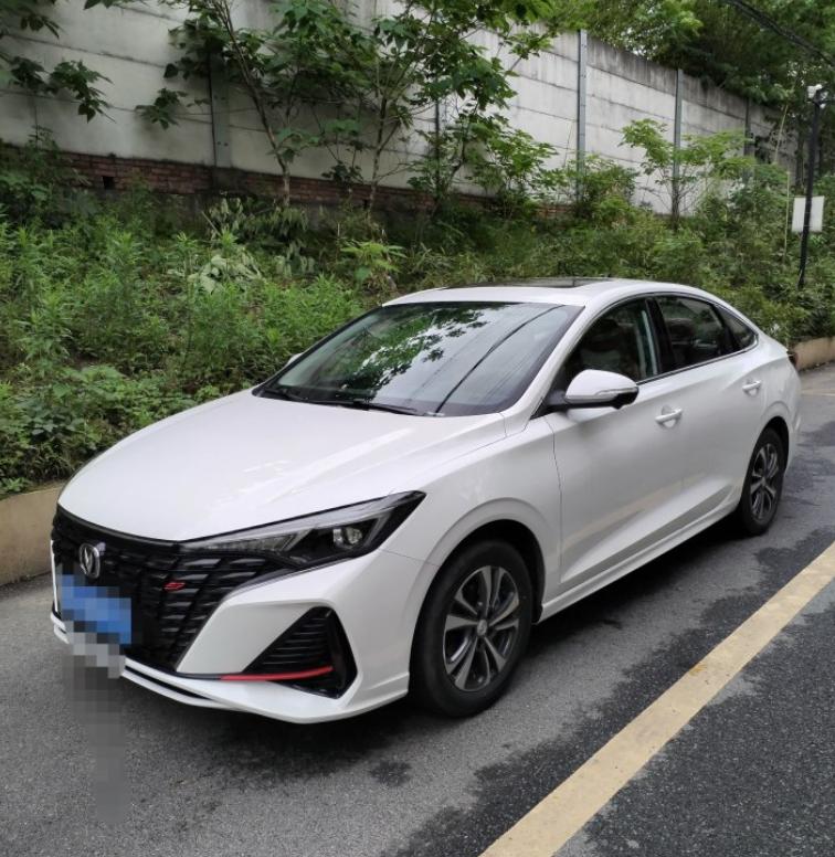 长安逸动落地多少钱老款,长安逸动plus八万多可以落地吗