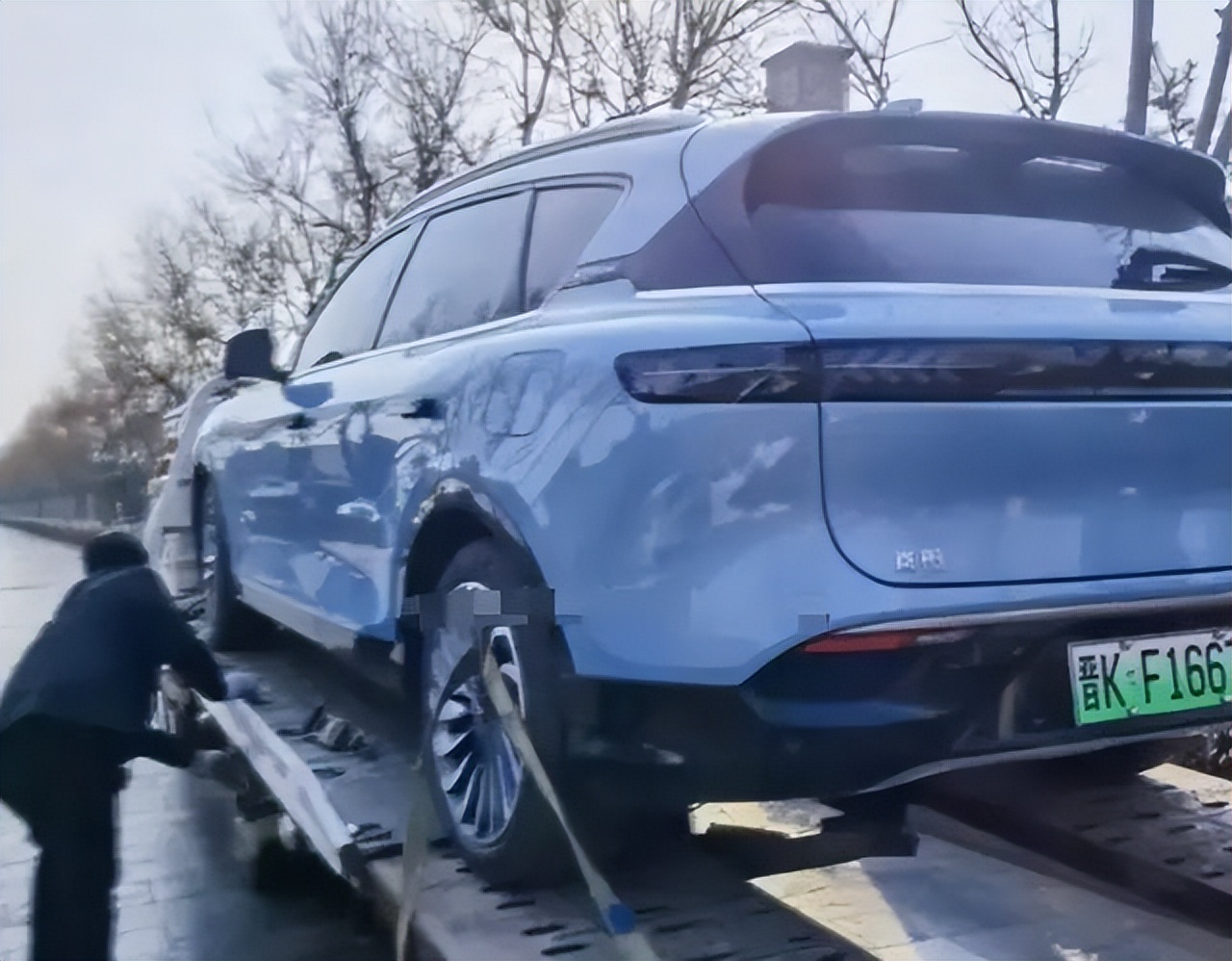 电动车48v电池严重亏电修复方法,电动车电池亏电是在质保吗