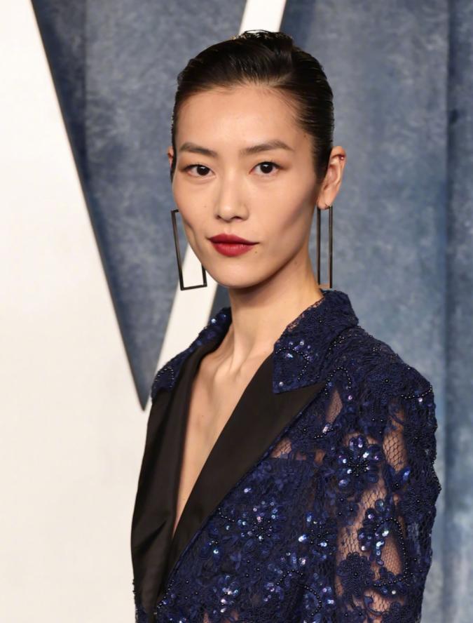 奥斯卡蓝毯礼服,奥斯卡蓝毯大开眼界