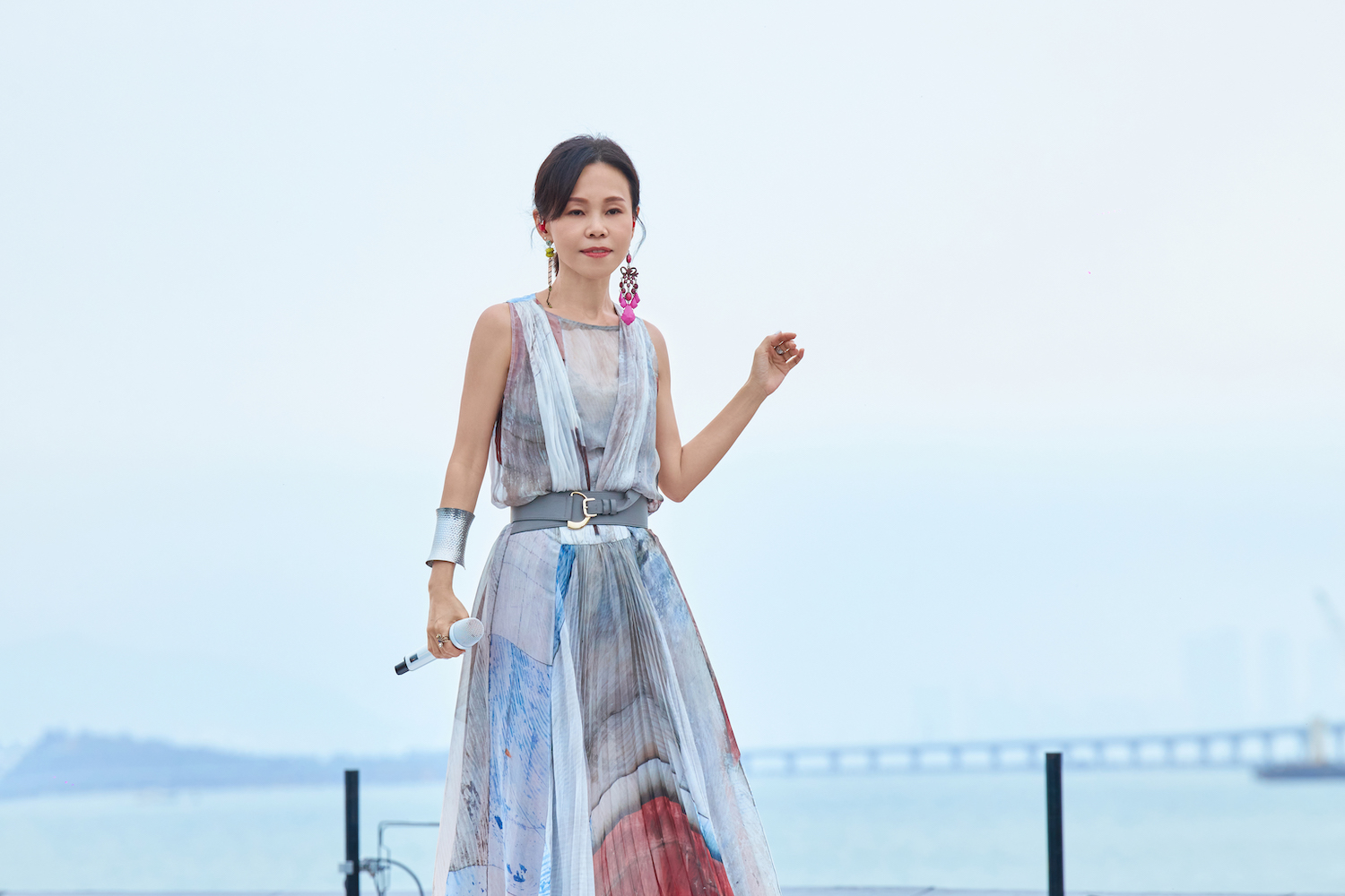 声生不息张信哲张杰完整版,天赐的声音张信哲杨宗纬热狗