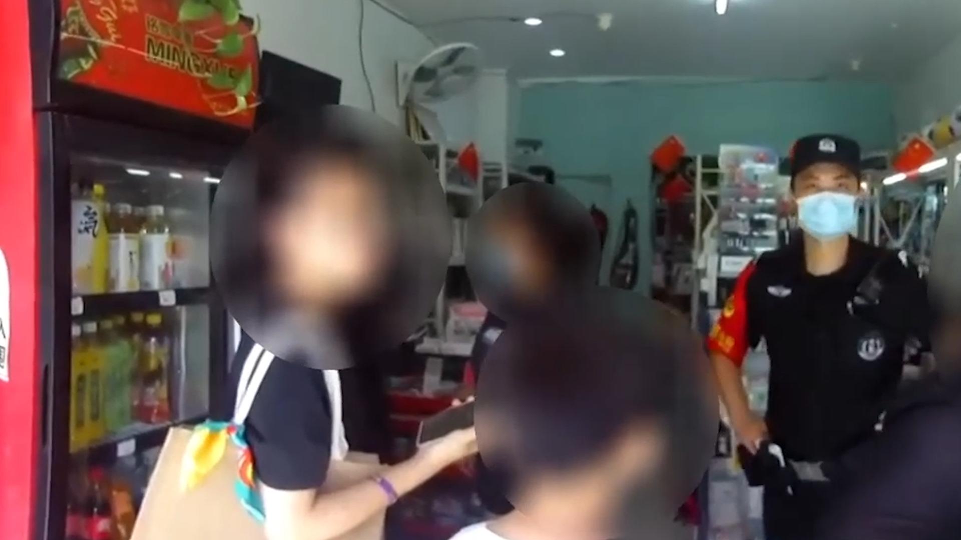 一小孩偷100钱买奥特曼卡片,一年卷走4000万元奥特曼卡片