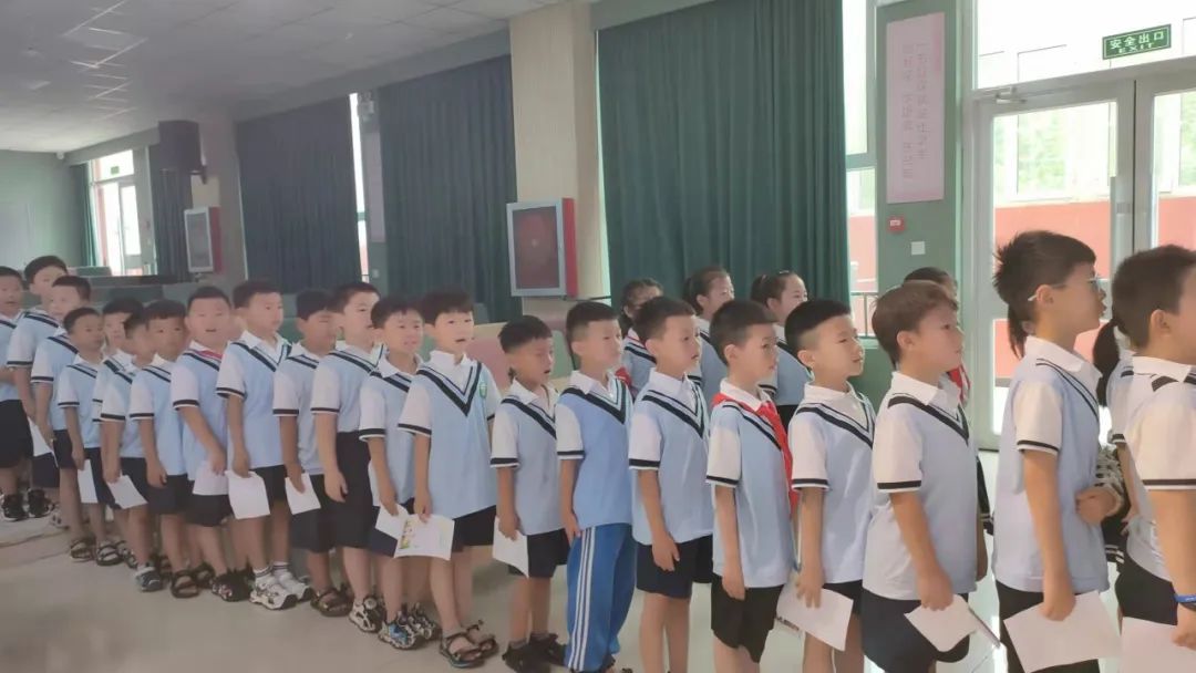 小学关爱学生幸福成长,小学低年级期末无纸测试活动